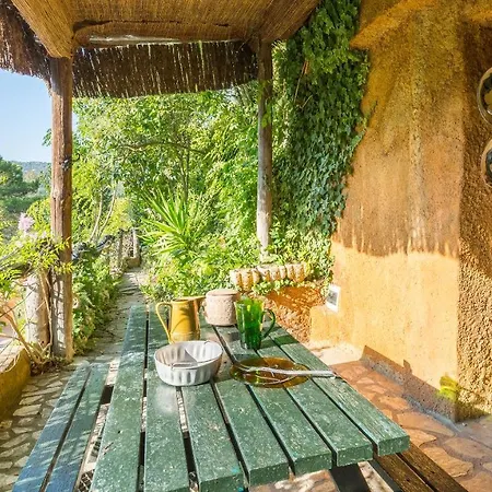 Sleeps 9 Villa