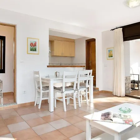 Sleeps 9 Lloret de Mar